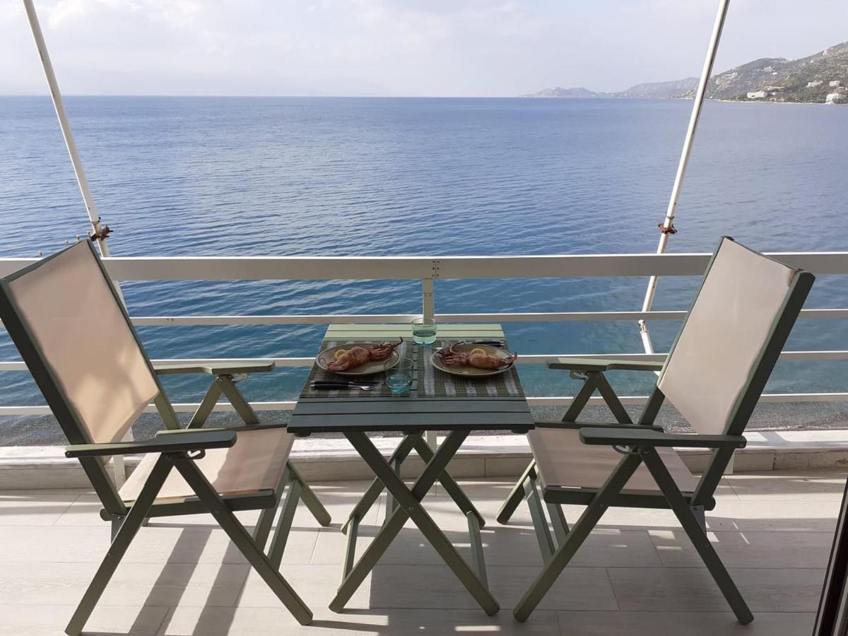 Blue Bliss Apartment Loutraki  Luaran gambar