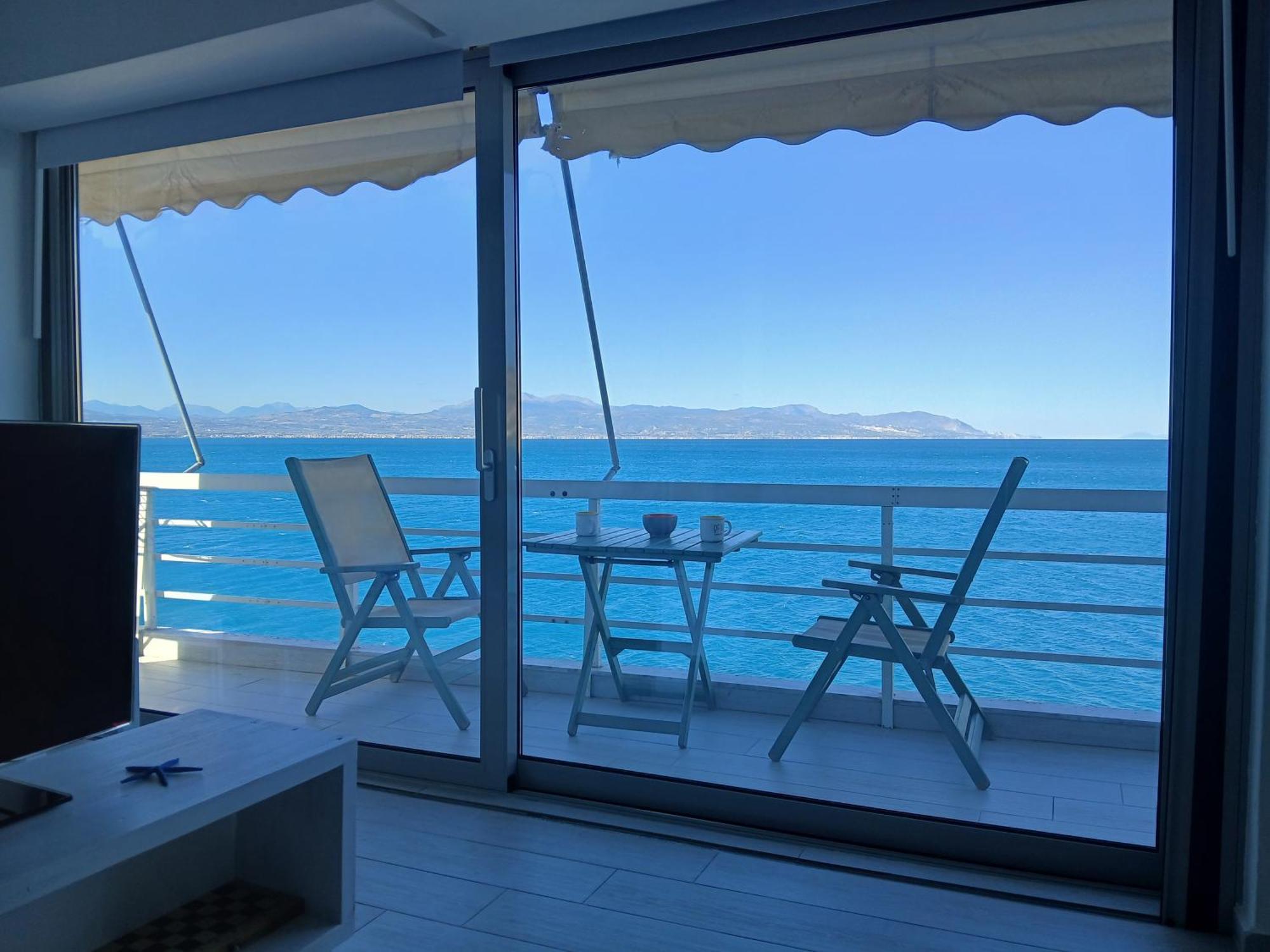 Blue Bliss Apartment Loutraki  Luaran gambar